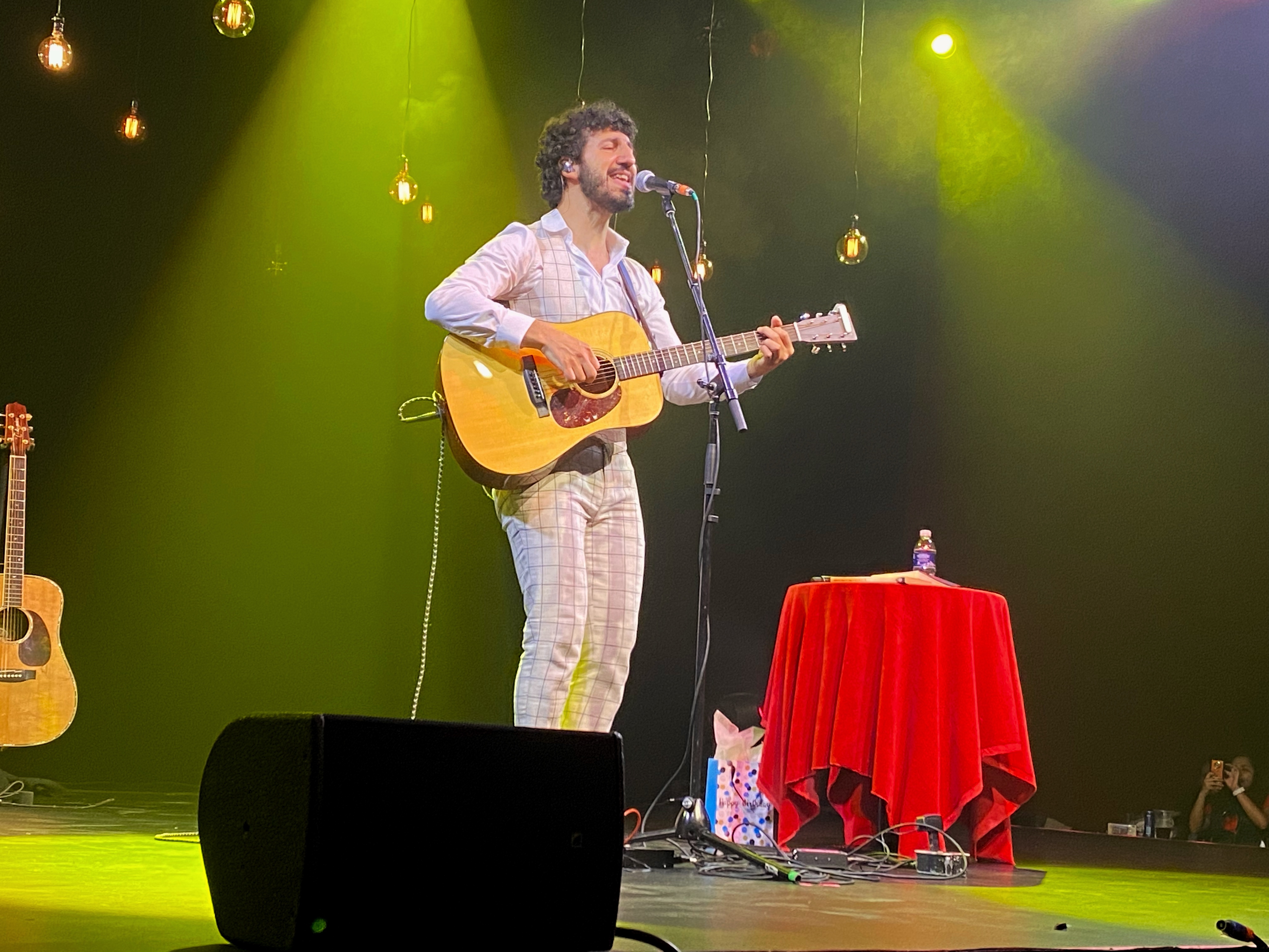 Marwan llegarรก al Teatro Metropolitan para celebrar 20 aรฑos de mรบsica y poesรญaย